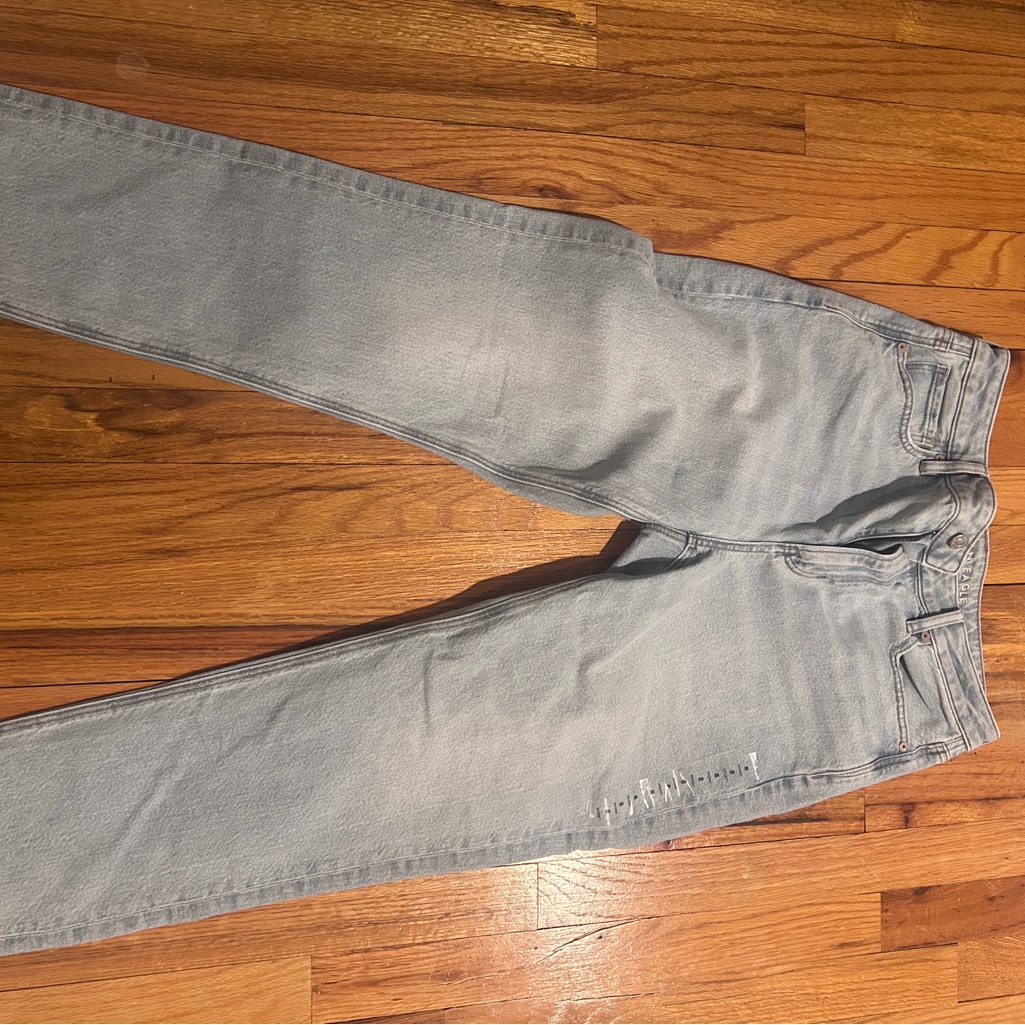 New Light Gray Women’s Jeans